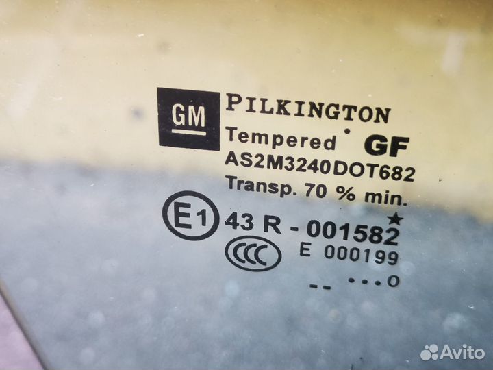 Стекло переднее правое Opel Astra J 2009-2016