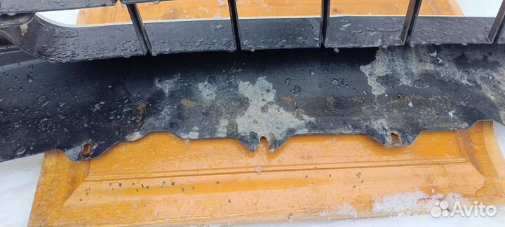 Бампер передний nissan almera g15 белый