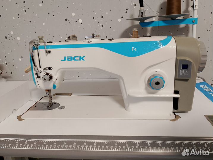 Продажа швейной машины jack F4