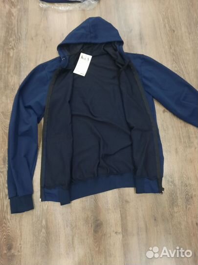 Толстовка, ветровка