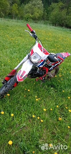 Продам пит байк Bse ph125
