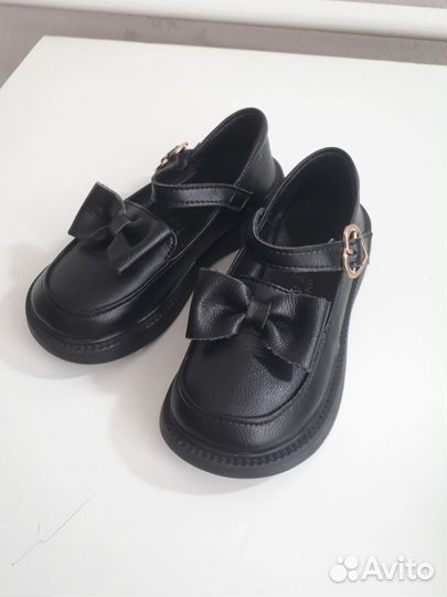 Туфли для девочки 29 размер черные