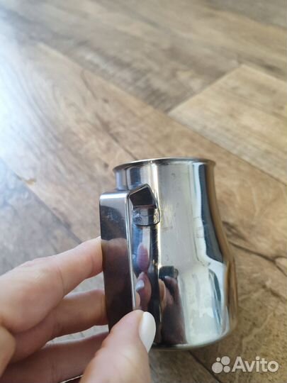 Молочник для кафе бара