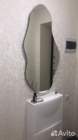 Зеркало неправильной формы Новое