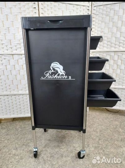 Этажерка для мастера на колесах