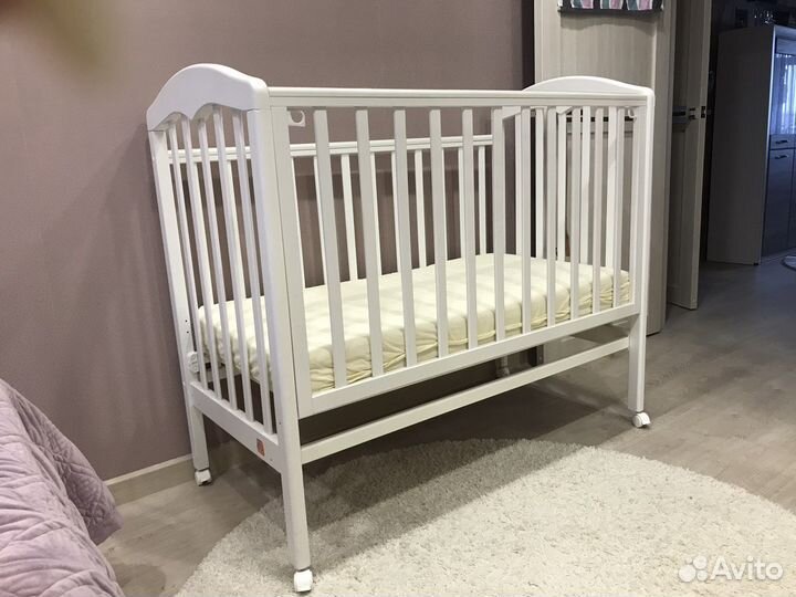 Продаю детскую кроватку «Топотушки» с матрасом