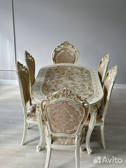 Стол «Роза» / Кухонный стол и стулья