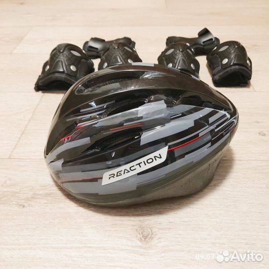 Продам комплект детской защиты