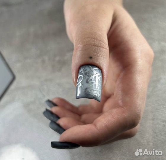 Маникюр гель лак