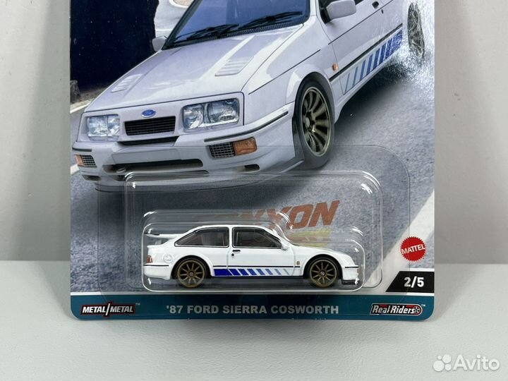 Hot wheels premium sierra