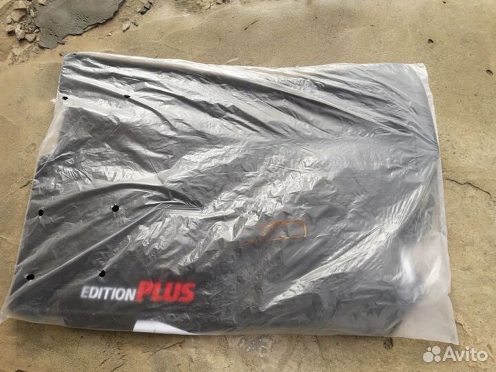 Продам автомобильные салонные коврики