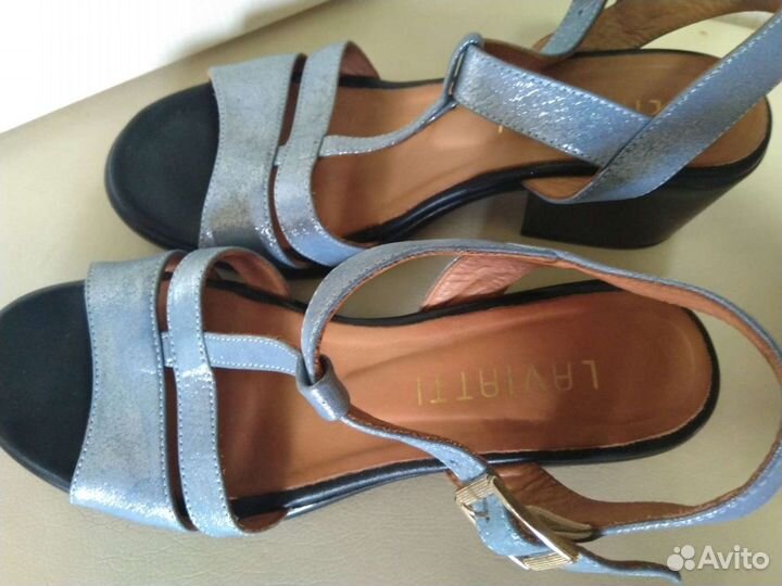 Босоножки женские кожаные 38 размер новые