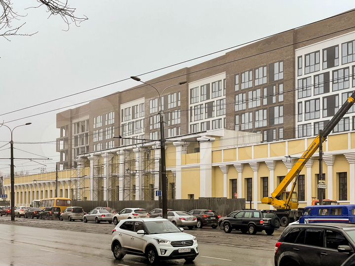 2-к. квартира, 65 м², 5/17 эт.