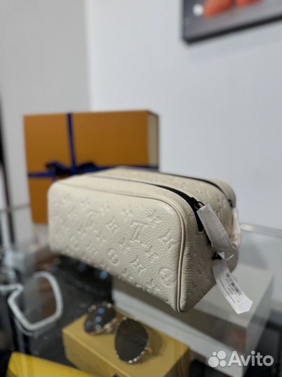 Lv косметичка кожа