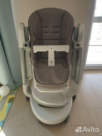 Стульчик для кормления Peg Perego Tatamia