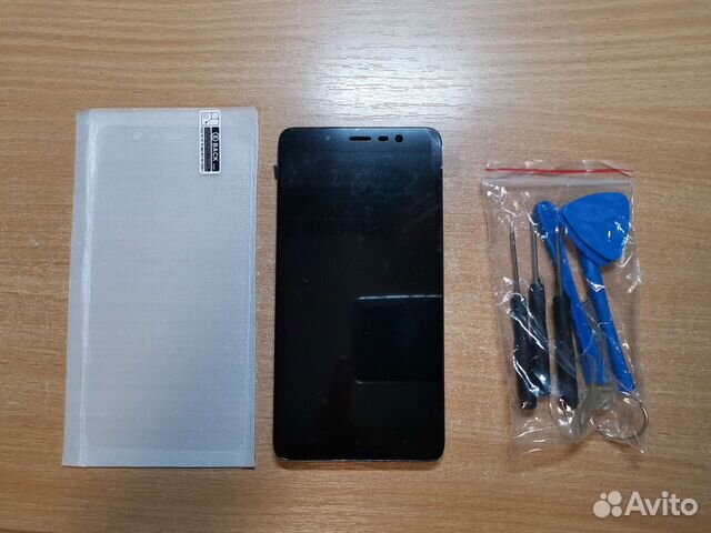 Экран с рамкой и крышкой на Xiaomi Redmi Note 3