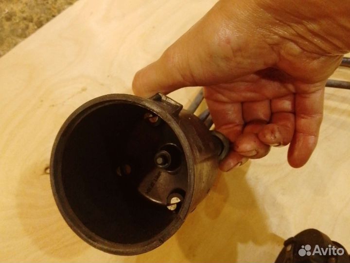 Трамблер безконтактный 21213нива