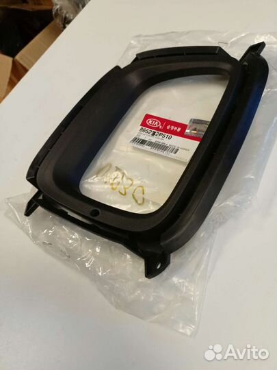 Рамка птф левая KIA sorento 2 XM