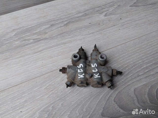 Распределитель тормозов Kia Spectra