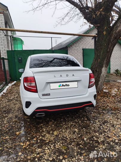 LADA Granta 1.6 МТ, 2023, 800 км