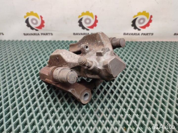 Суппорт тормозной задний правый Mercedes E W207