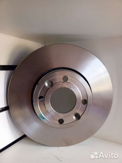 Тормозные диски передние brembo