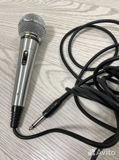 Микрофон для караоке