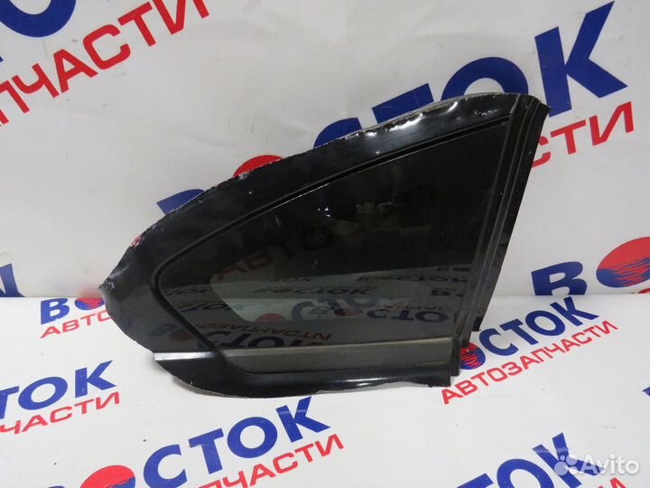 Стекло собачника Право dodge caliber PM