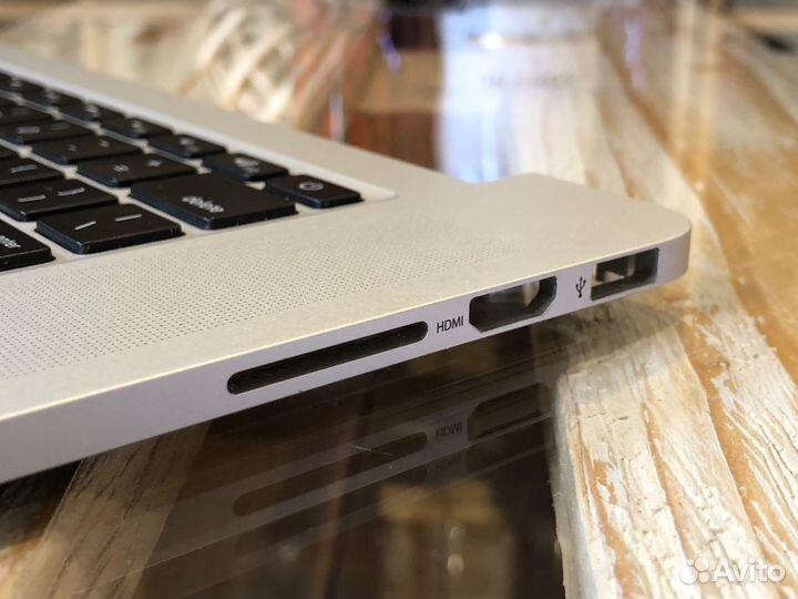 Топкейс с акб MacBook Pro 15 A1398 Retina 2012 Б/У
