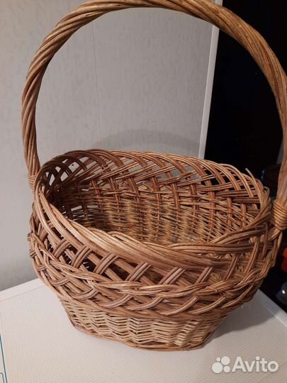 Корзина плетеная