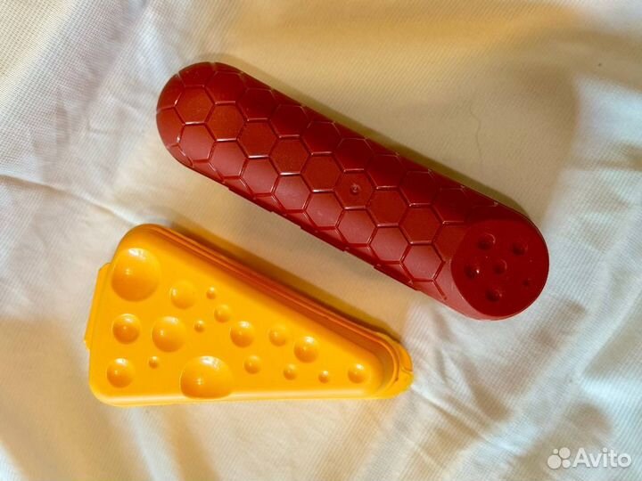 Набор контейнеров для хранения сыра и колбасы