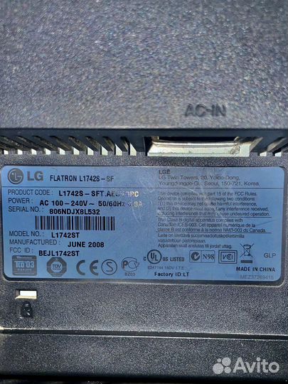 Монитор LG Flatron L1742S-SF