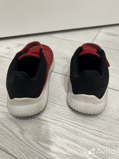 Кроссовки для мальчика adidas 30 размер