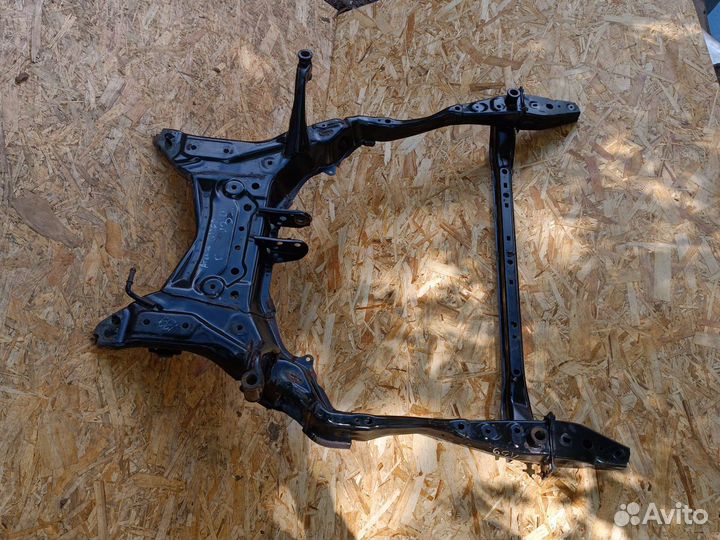 Подрамник передний Mazda 6 gj