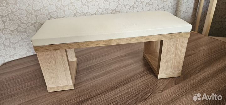 Подставка для рук маникюрная