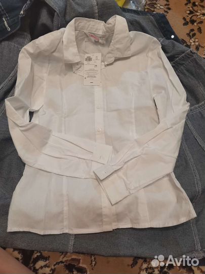 Блузка белая