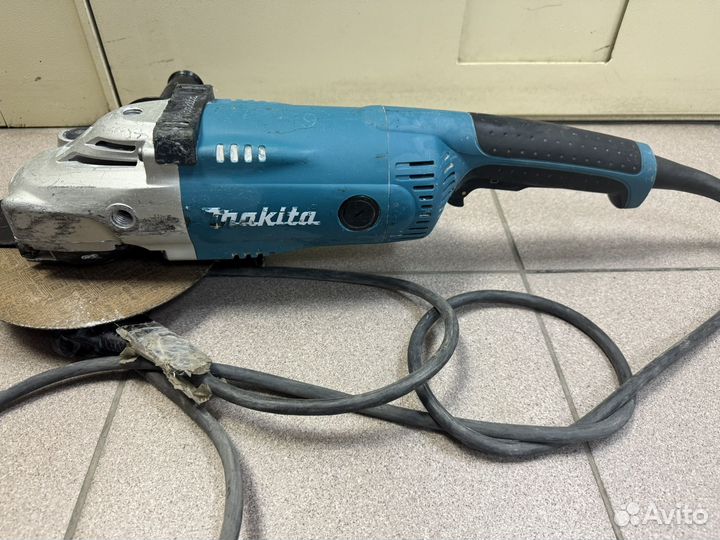 Ушм Makita GA9020S 2023г