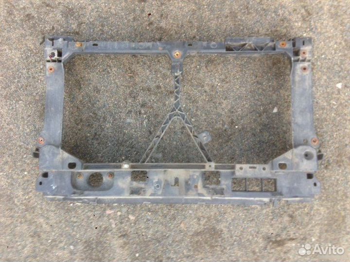 Панель передний Mazda 3