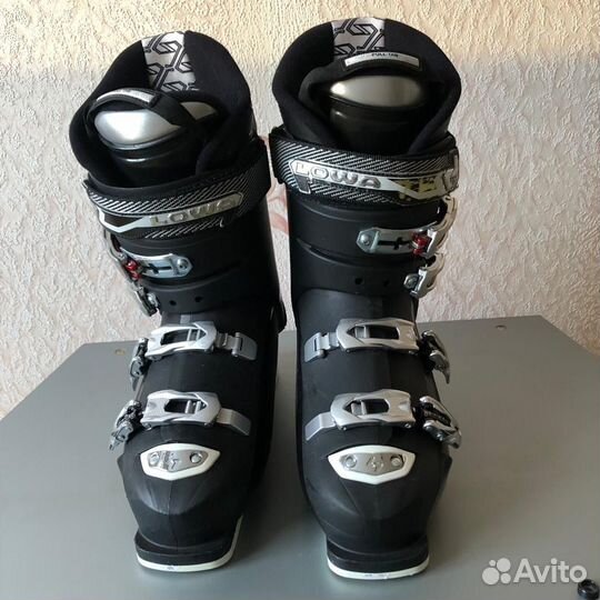 Горнолыжные ботинки