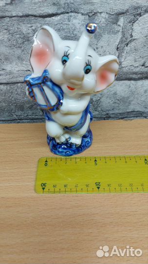 Статуэтка слон
