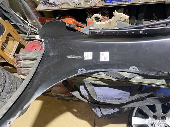 Бампер передний и крыло на toyota camry 40