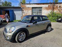 MINI Cooper 1.6 AT, 2011, 87 229 км, с пробегом, цена 650 000 руб.