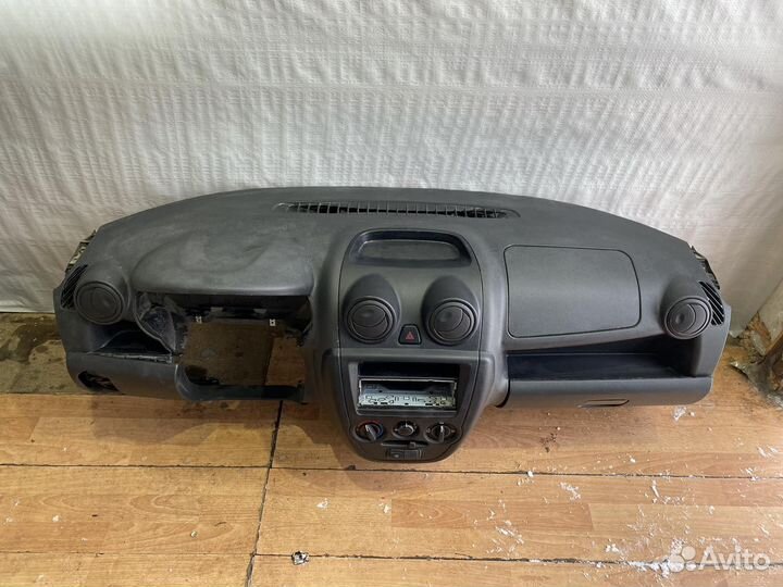 Торпедо ваз LADA Granta