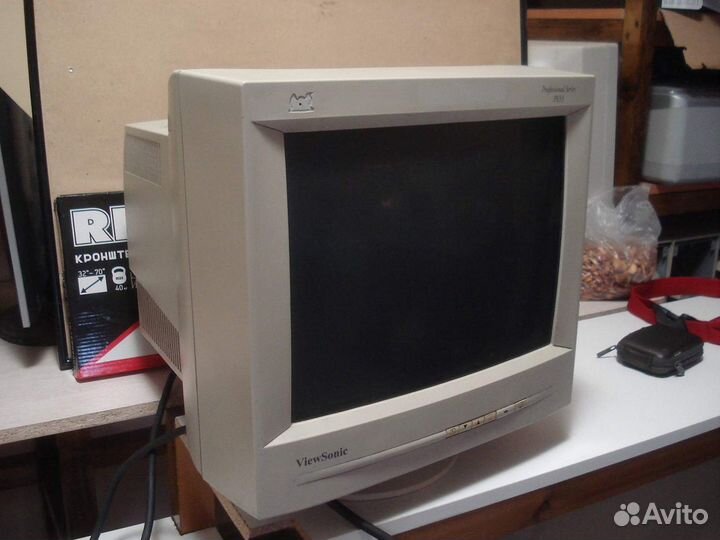 Мониторы LCD Nec, Samsung и ViewSonic