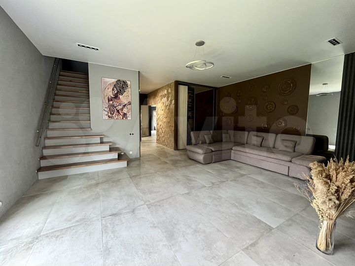 Таунхаус 110 м² на участке 5,3 сот.