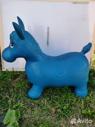 Резиновая игрушка ослик