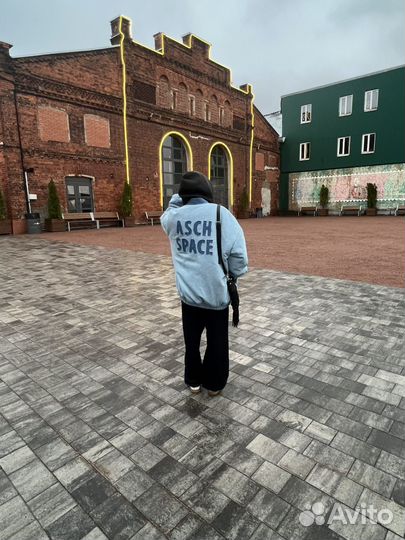 Джинсовый бомбер