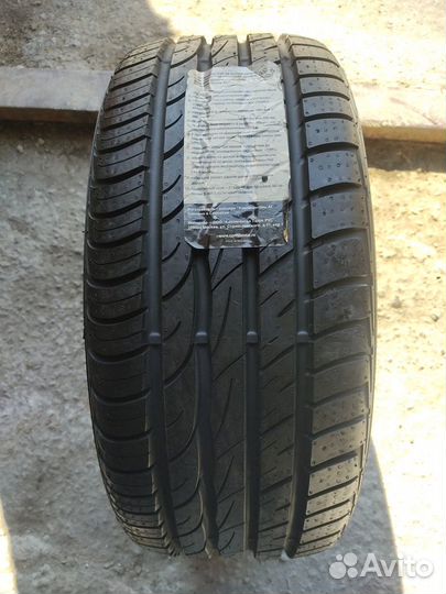 Barum Bravuris 2 225/40 R18 92W