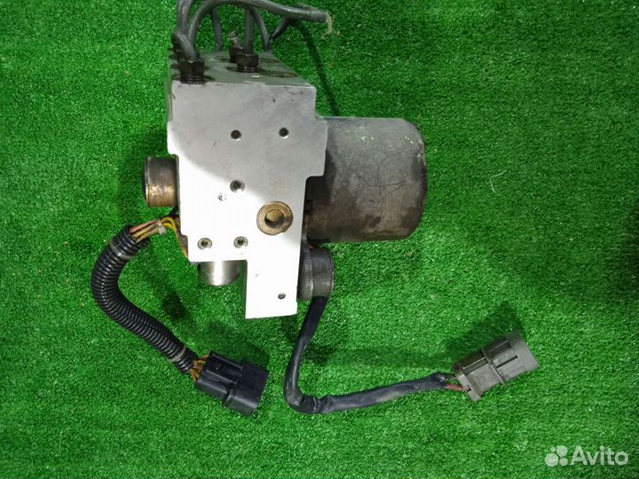 Блок abs Mitsubishi Diamante f34a 6a13