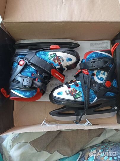 Коньки хоккейные